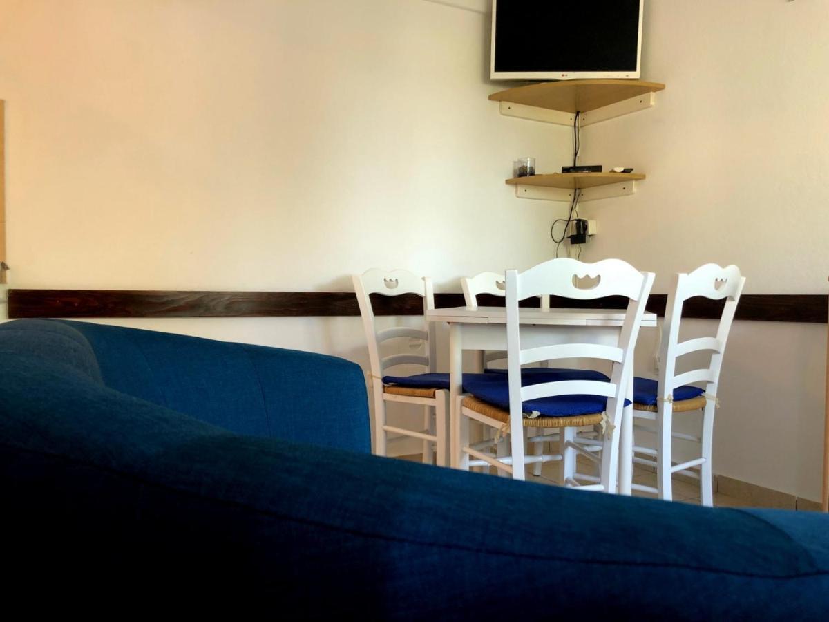 Banjol Miramar Gardenn Apartmment מראה חיצוני תמונה