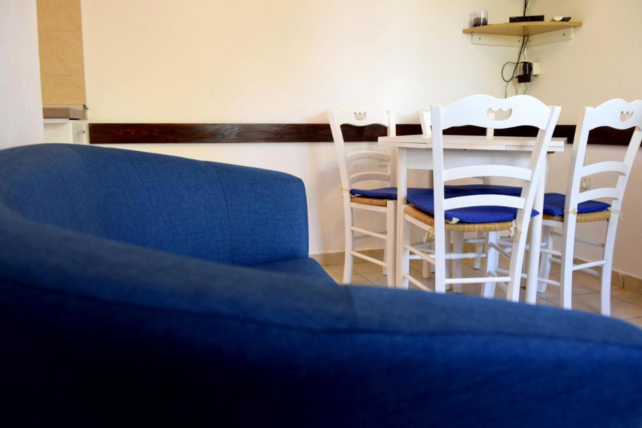 Banjol Miramar Gardenn Apartmment מראה חיצוני תמונה